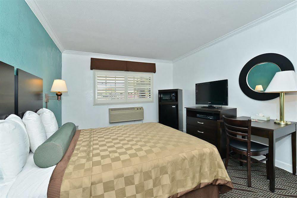 לוס אנג'לס Sunset West Hotel, Surestay Collection By Best Western מראה חיצוני תמונה